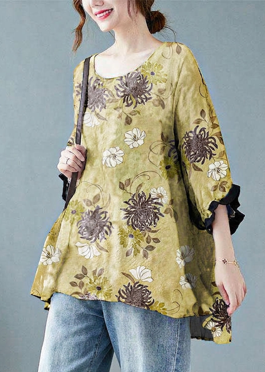 Ella - Loose Blue Dotted Batwing Sleeve Cotton Linen Tee - Plus size model