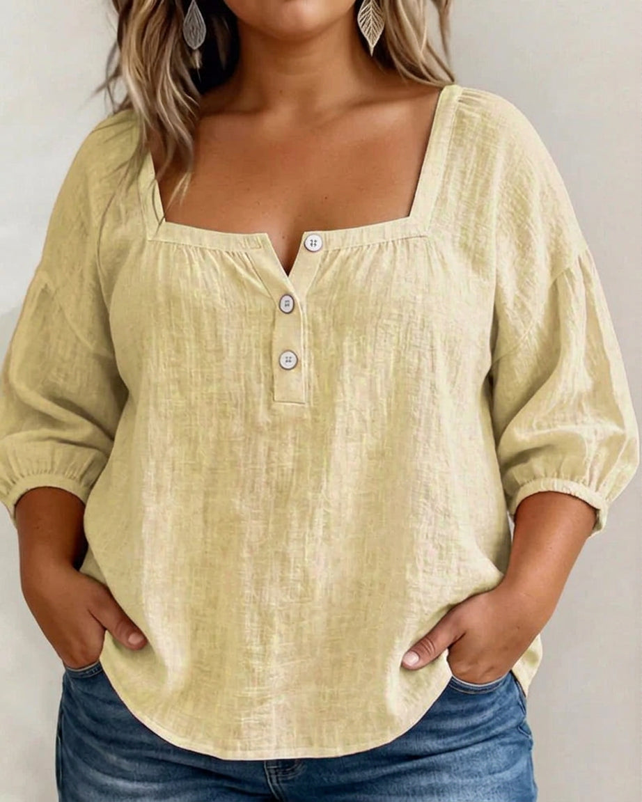 Nina | Puff Sleeve Blouse - Plus size model