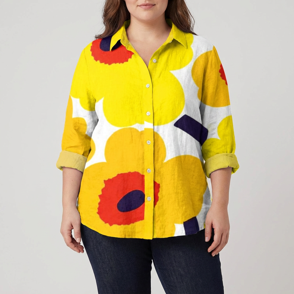 Helena | Elegant Linen Summer Blouse - Plus size model
