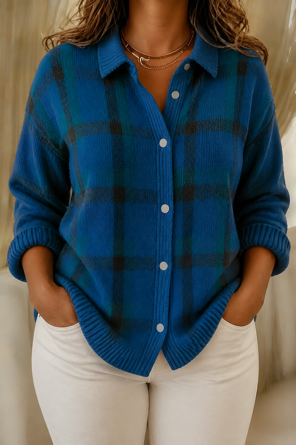 Camille | Plaid Cardigan - Plus size model