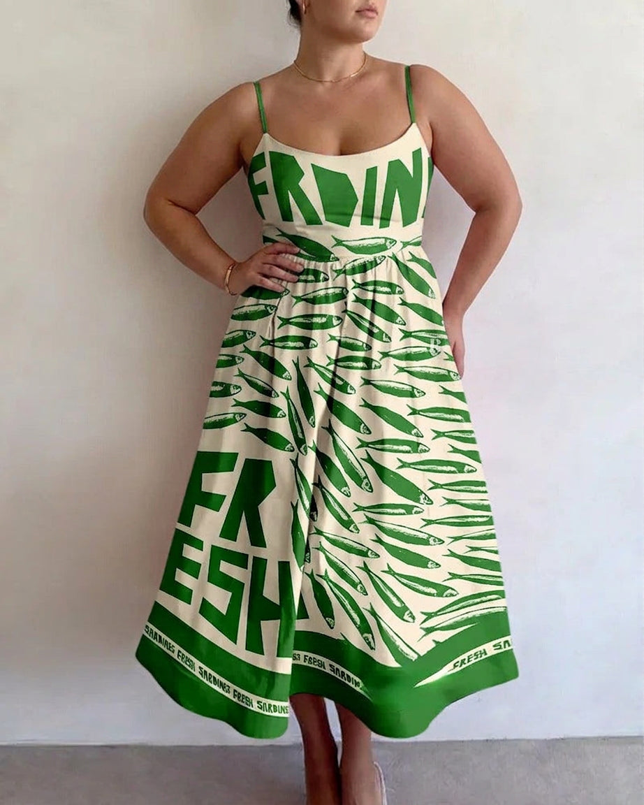 Ellowyn | Coastal Market Midi Dress - Plus size model