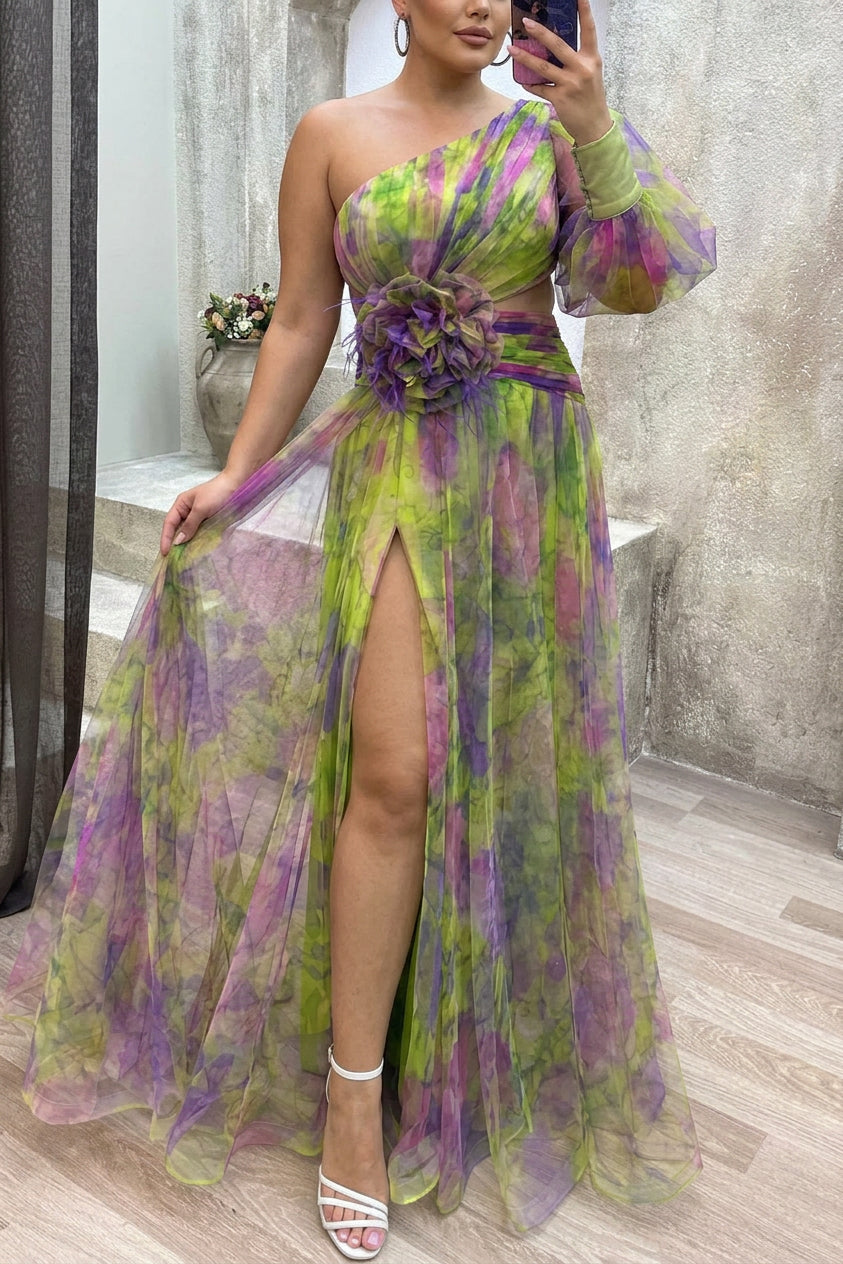 Grace | Summer Escape Beauty Floral Pleated Maxi Dress - Plus size model
