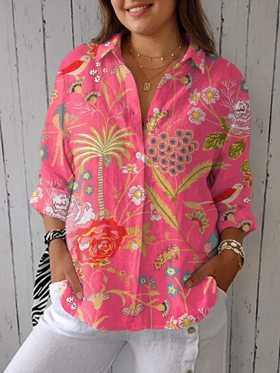 Elizabeth - Tropical Floral Blouse - Plus size model