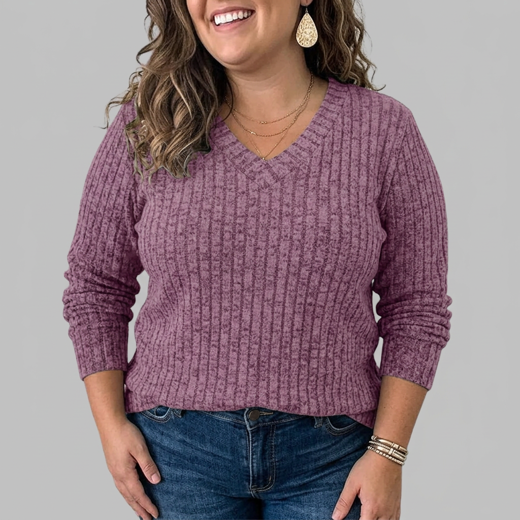 Calliope | V-Neck Long Sleeve Top - Plus size model