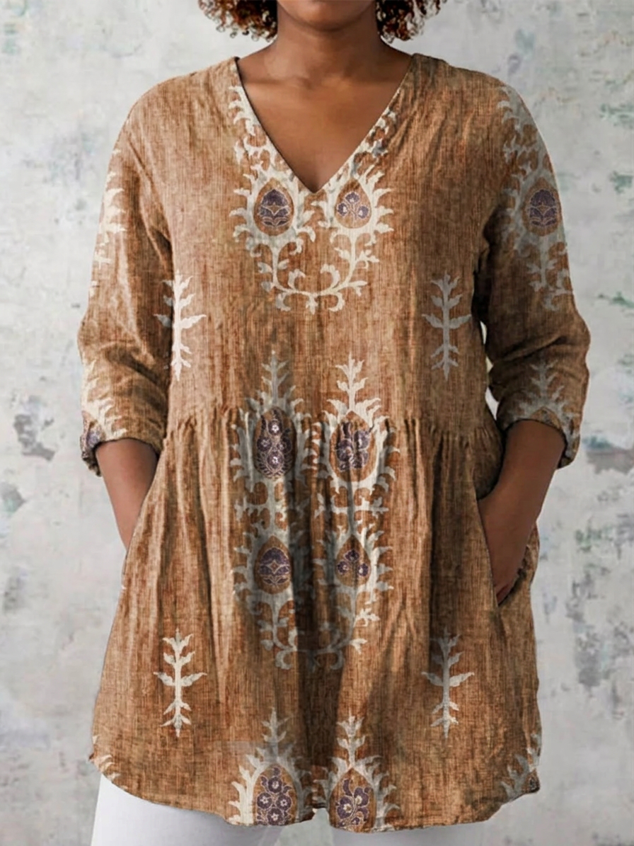 Elise | Long Blouse with V-Neck - Plus size model