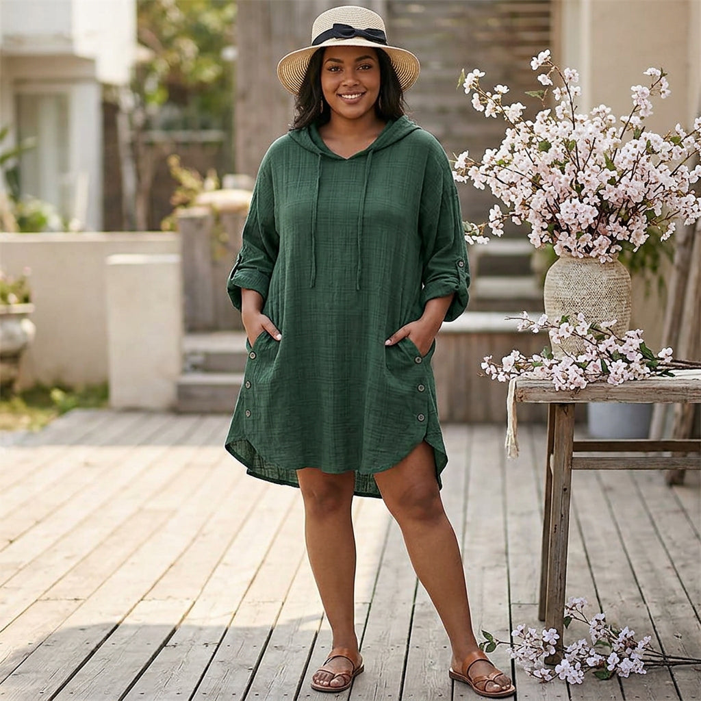 Antoinette Checkered Hoodie: A Cozy Everyday Style - Plus size model