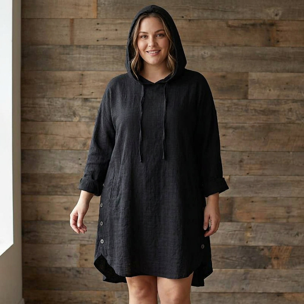 Antoinette Checkered Hoodie: A Cozy Everyday Style - Plus size model