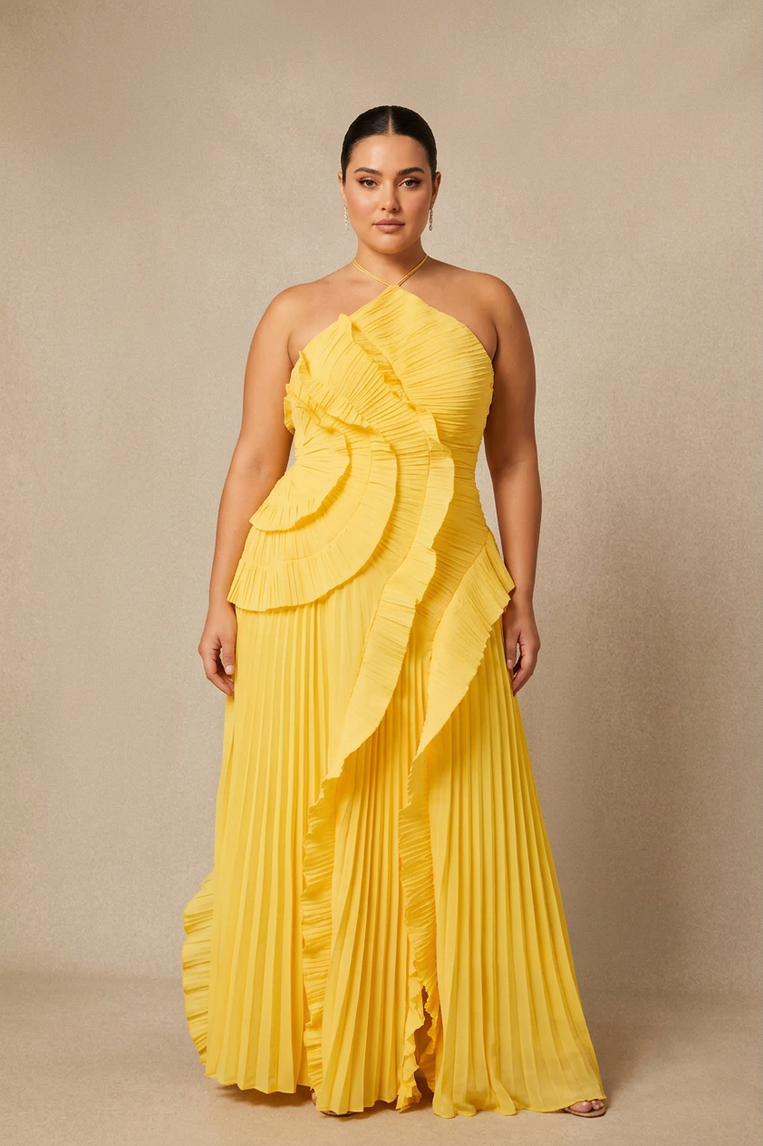 Laghetta | Maxi Dress - Plus size model