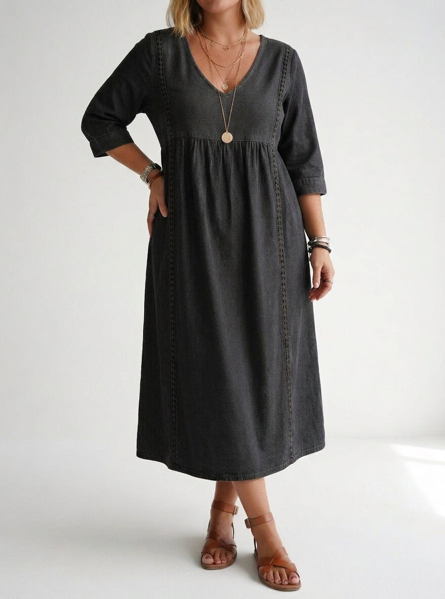 Lioréa™ — Elegant Casual Flowing Midi Dress - Plus size model