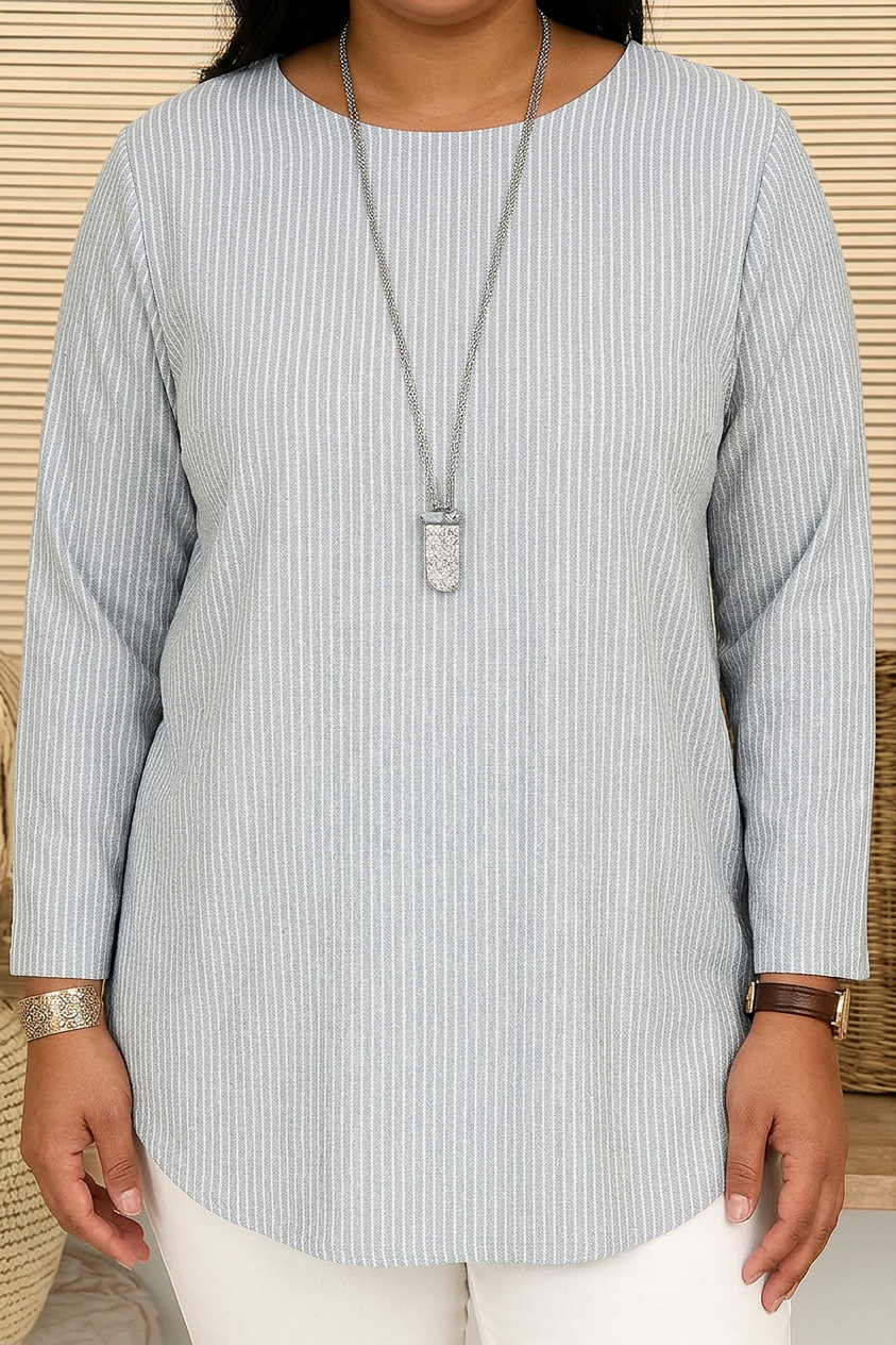 Cecilia™ | Trendy Striped Blouse - Plus size model