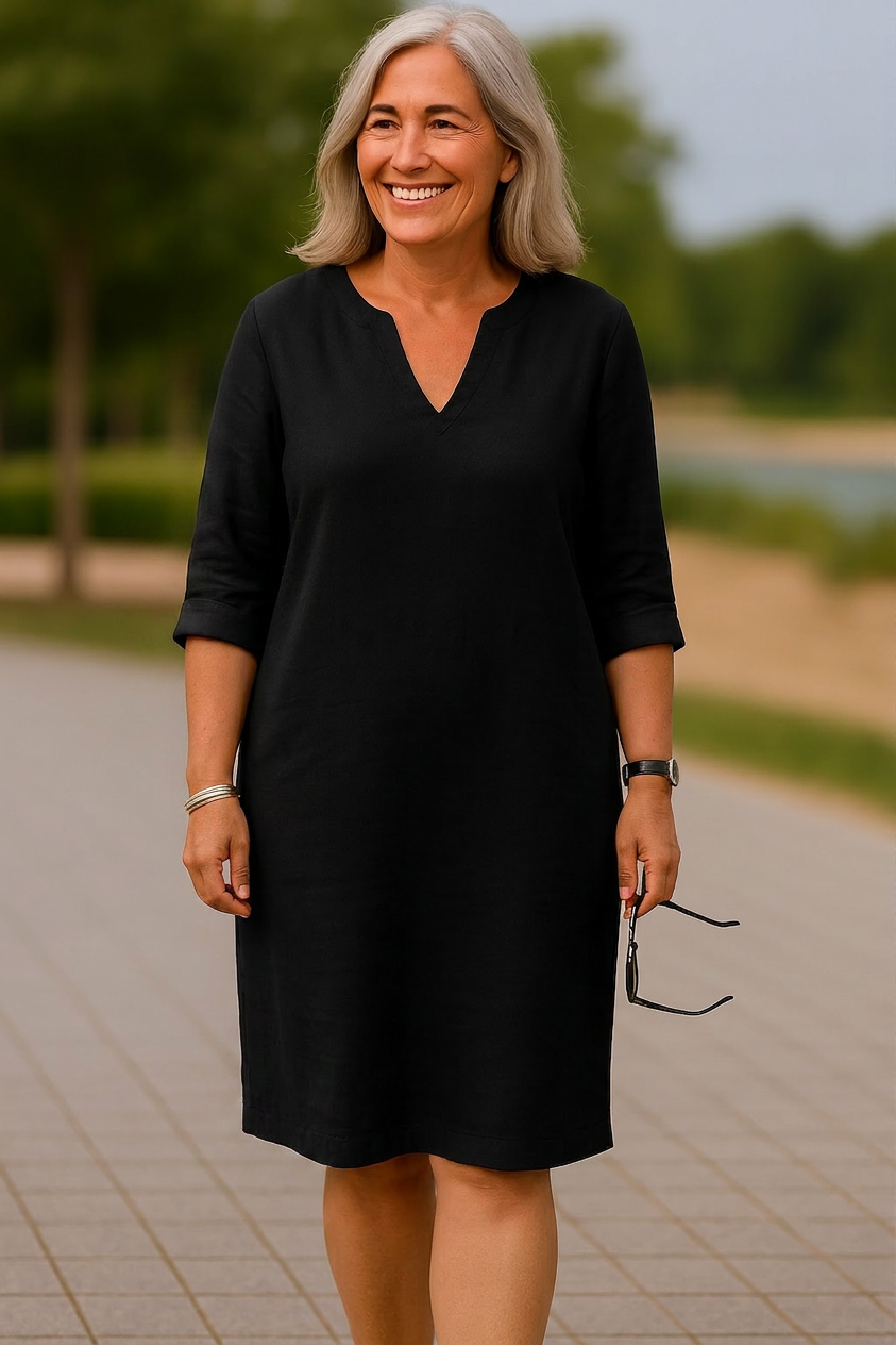 Althea | Elegant Dress - Plus size model