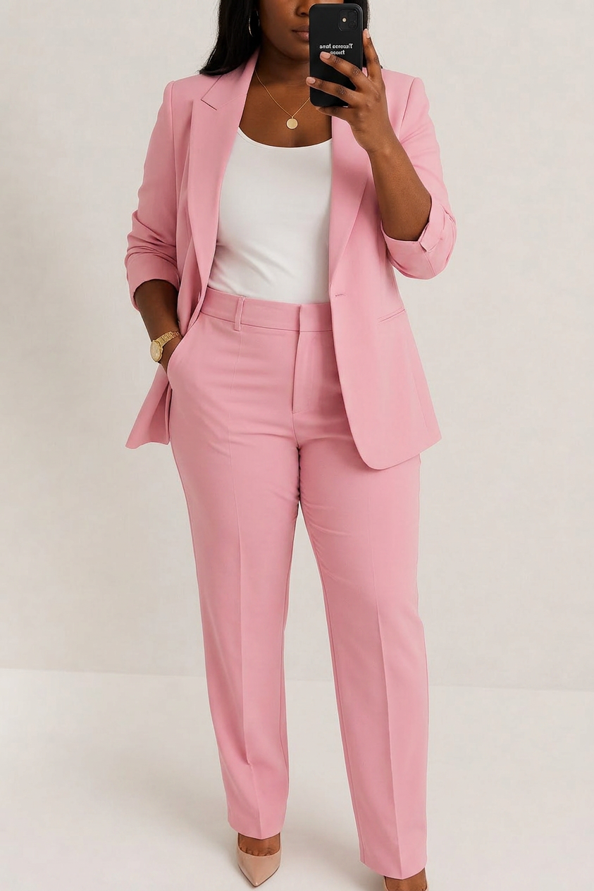 Addison - Timeless Tailored Set - Plus size model