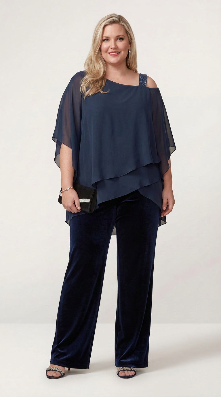 Lorenza™ | Co-ord Set Elegant Two-Piece - Plus size model