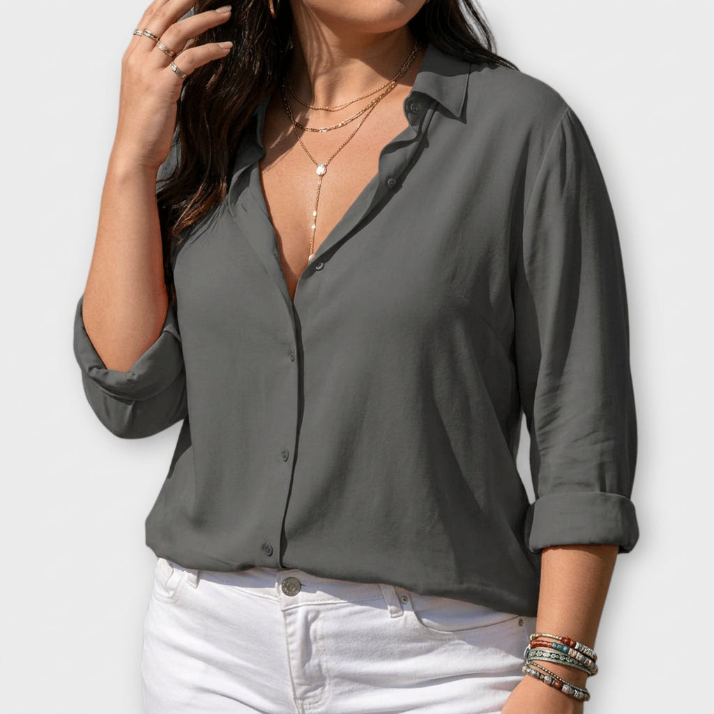Natalie | Elegant Blouse - Plus size model