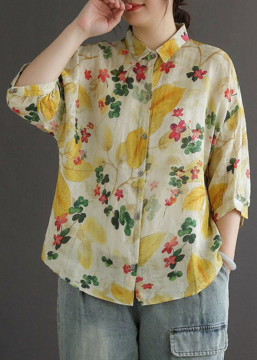 Evelyn - Elegant Print Peter Pan Collar Button Summer Linen Top Three Quarter Sleeve - Plus size model