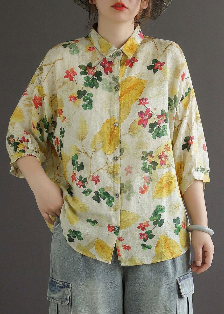 Evelyn - Elegant Print Peter Pan Collar Button Summer Linen Top Three Quarter Sleeve - Plus size model