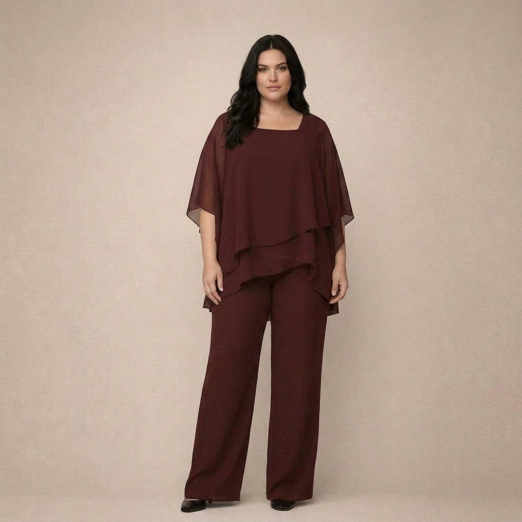 Clara | Elegant Set with Layered Blouse - Plus size model