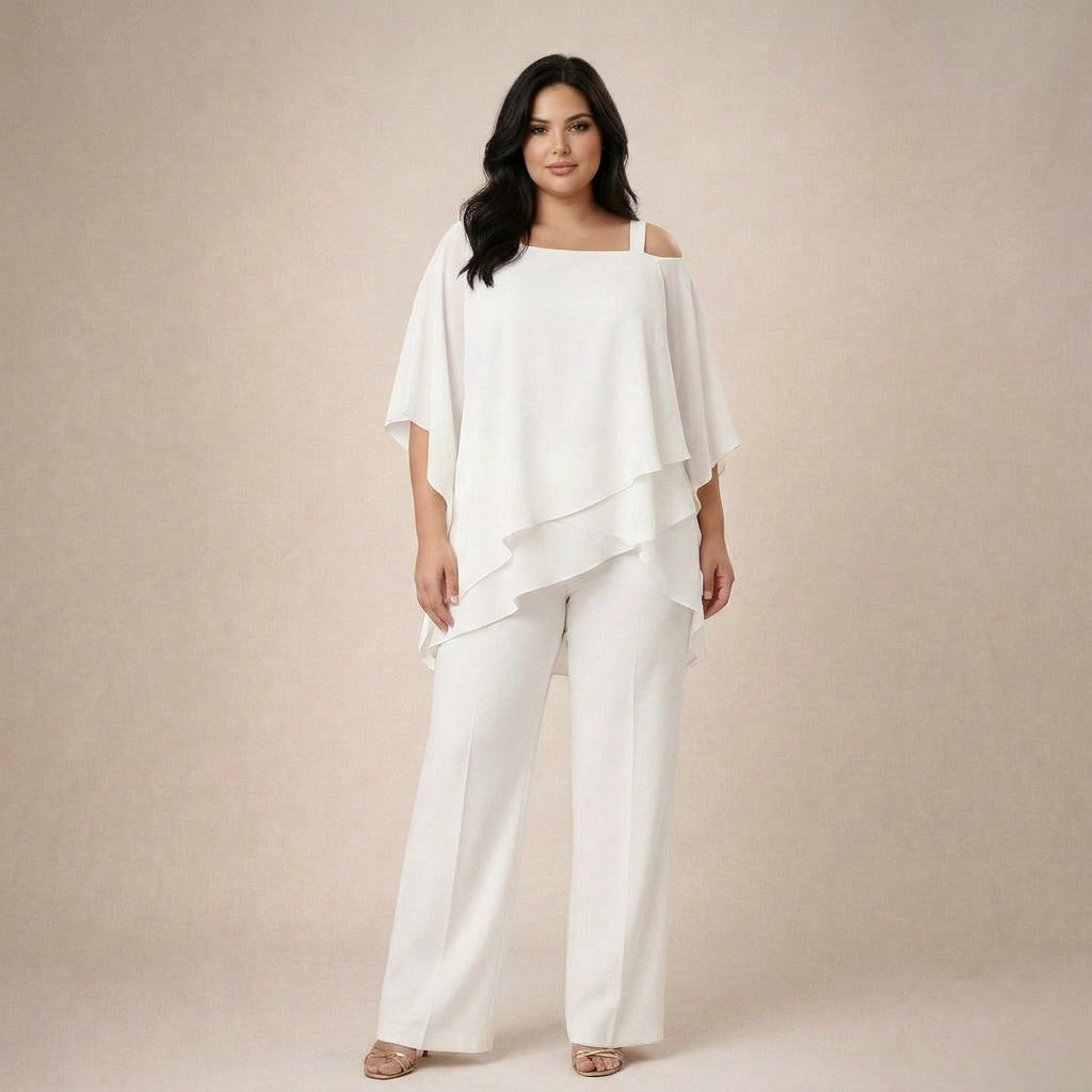 Clara | Elegant Set with Layered Blouse - Plus size model