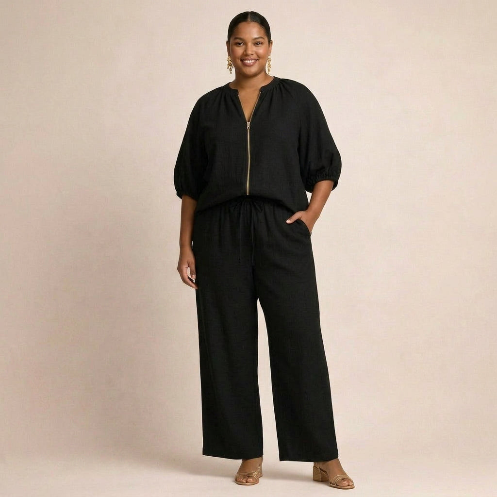 Adeline | Casual Set with Zipper - Plus size model