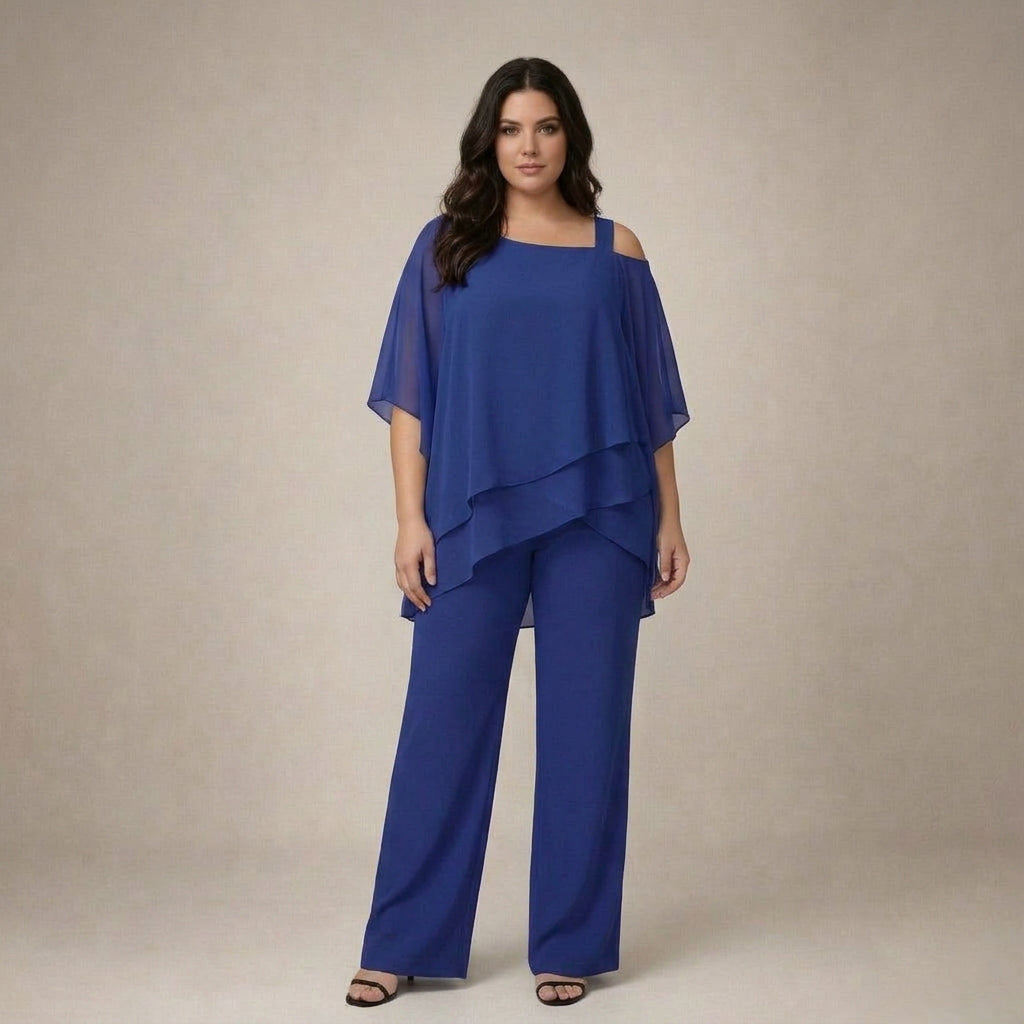 Clara | Elegant Set with Layered Blouse - Plus size model