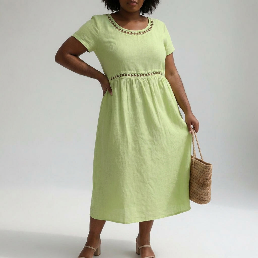 Pernelle™ — Mid-length dress 100% cotton embroidered with soft femininity - Plus size model