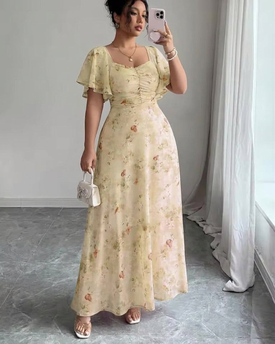 Catalina – Elegant Slim Dress with Ruffle Sleeves - Plus size model