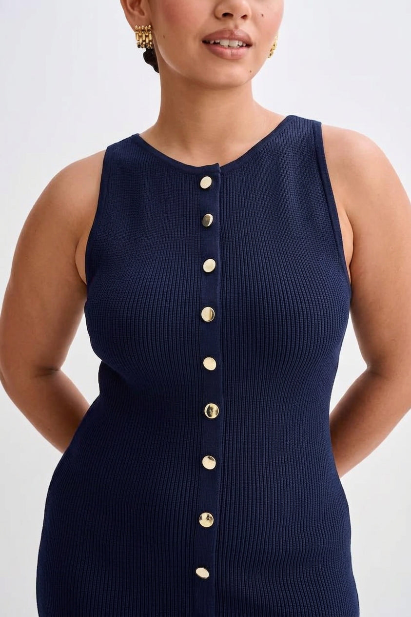 Bianca – Elegant Sleeveless Button-Up Bodycon Knit Maxi Dress - Plus size model