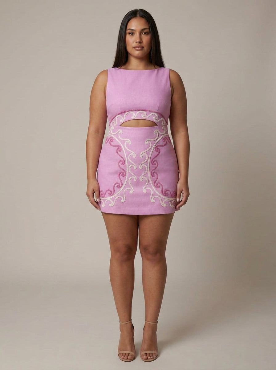 Julissa Mini Dress - Plus size model