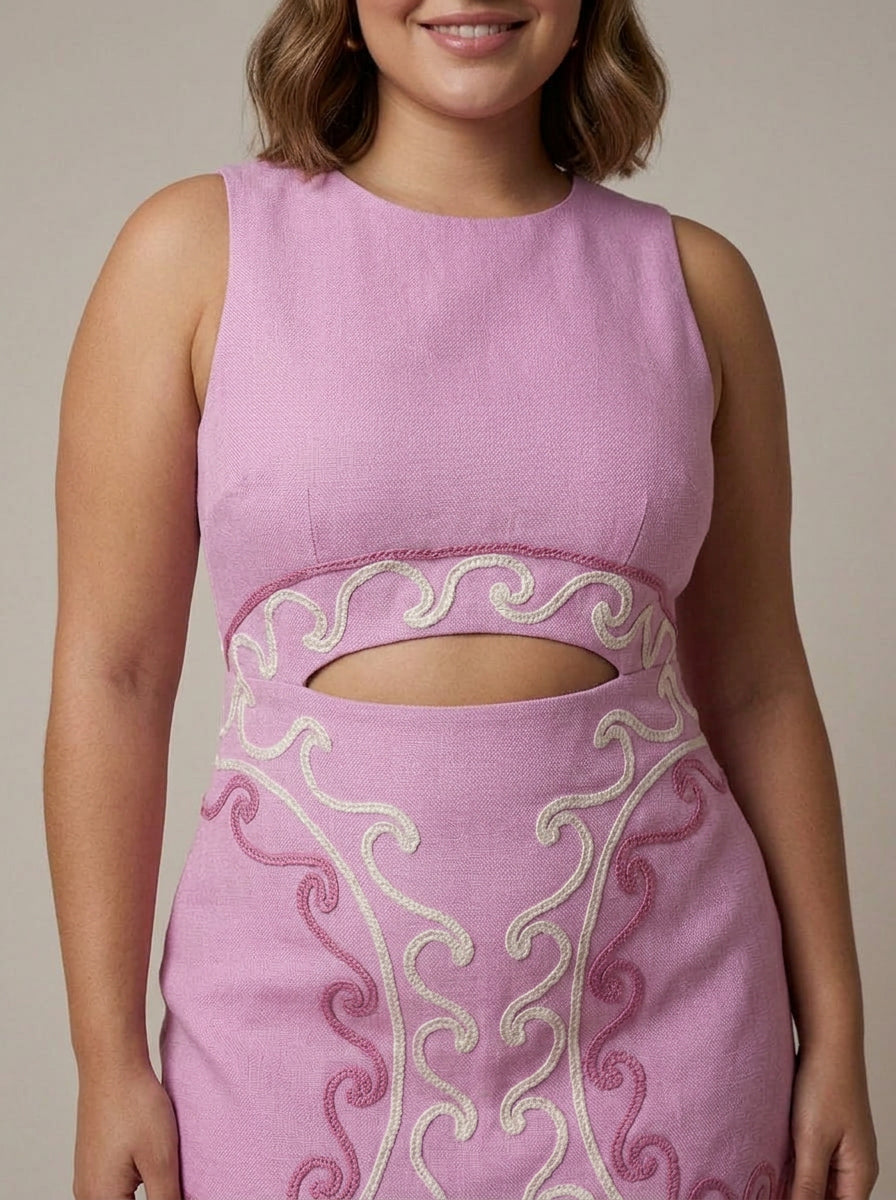 Julissa Mini Dress - Plus size model