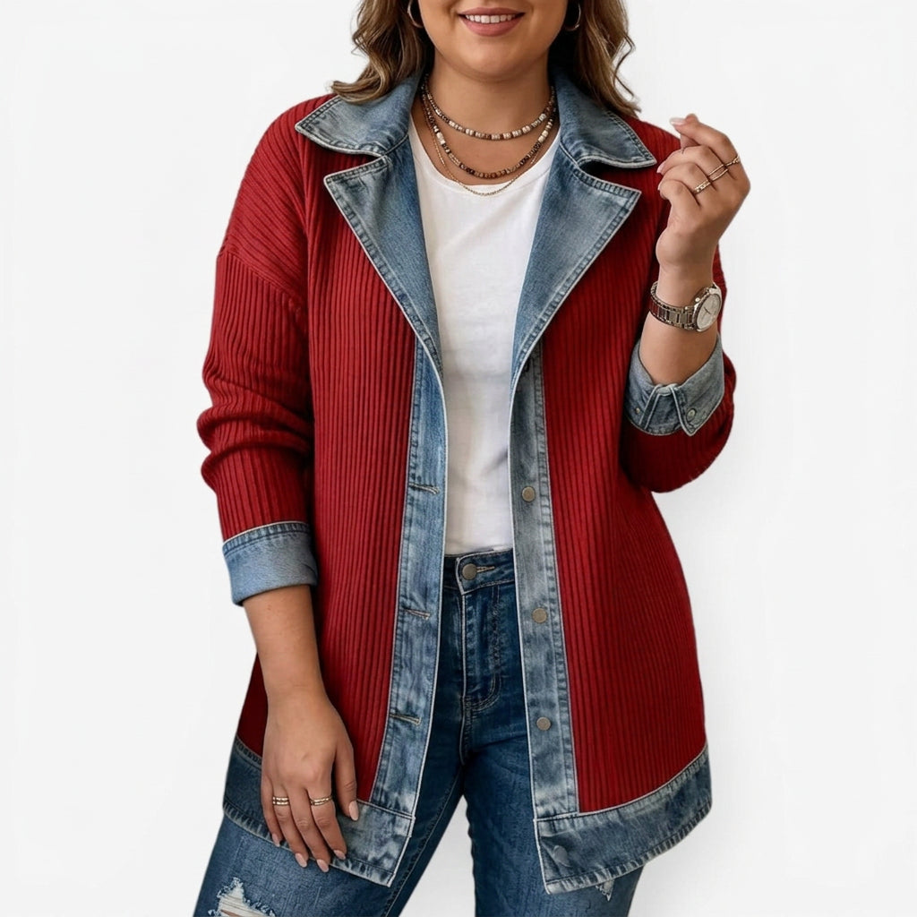 Hannah | Indigo Knit Jacket - Plus size model