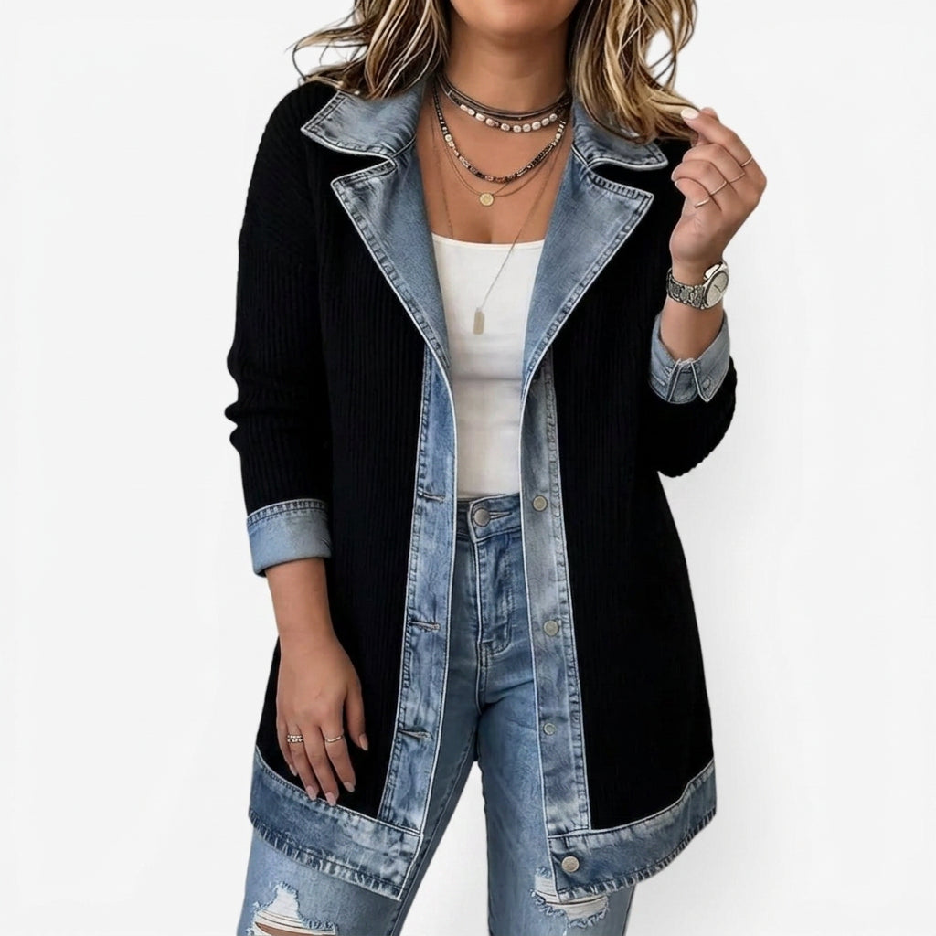 Hannah | Indigo Knit Jacket - Plus size model