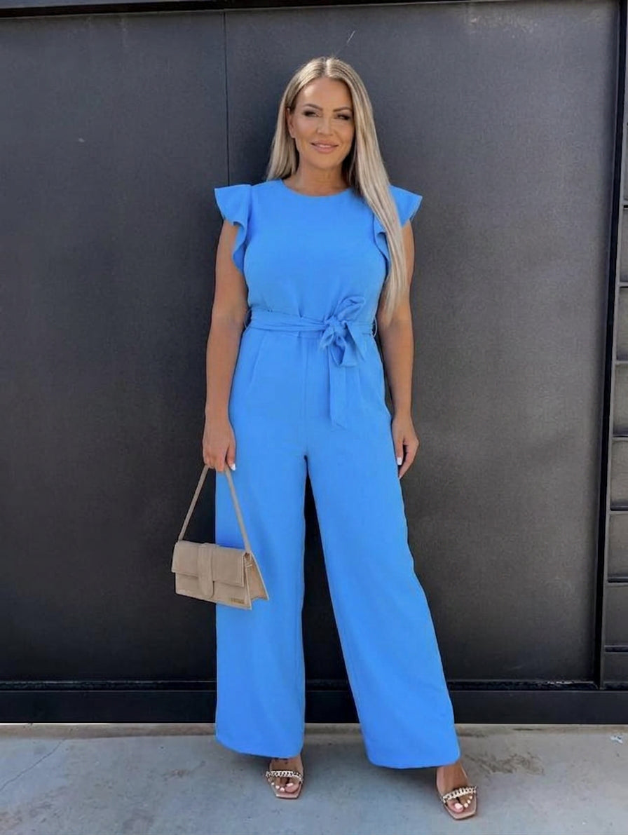 Fiona - High-Waist Tie Jumpsuit - Plus size model