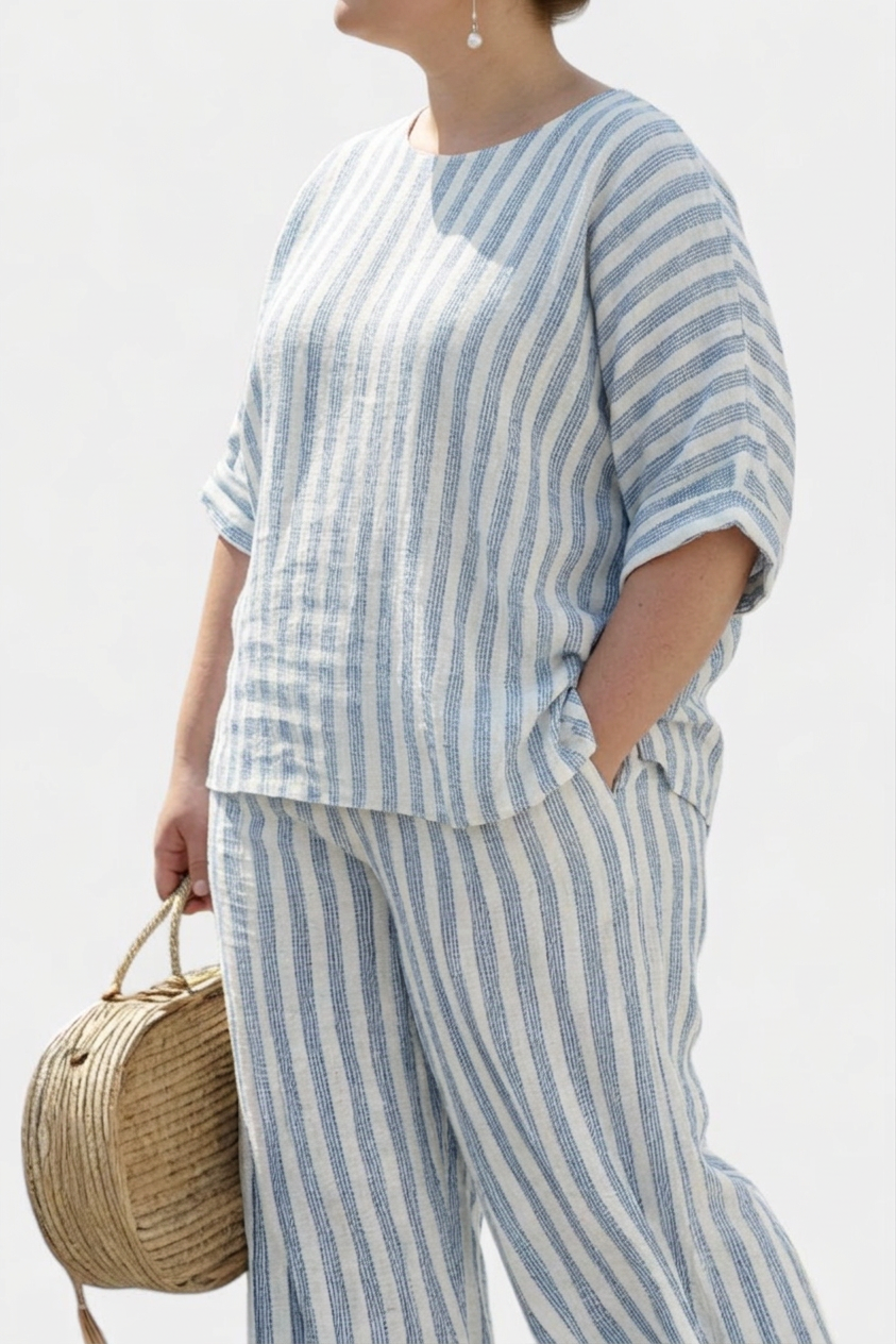 Federica — Top Sophisticated Linen With Blue Stripes & Relaxed Trousers - Plus size model