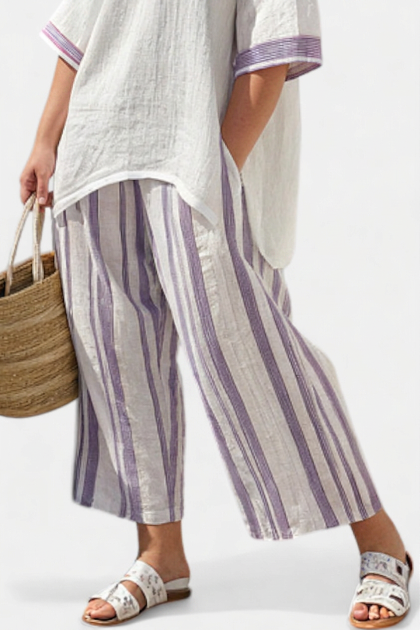 Allegra — T-Shirt Comfortable & Trousers Bamboo Striped - Plus size model