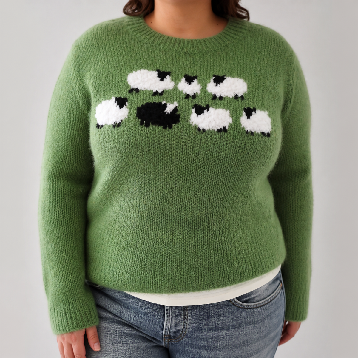 Stella - Retro Scandinavian knitted sweater - Plus size model