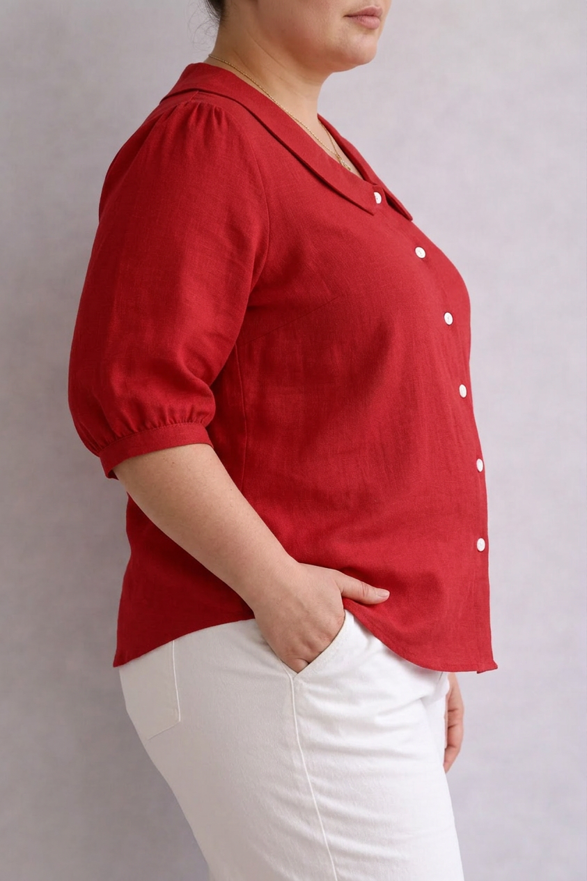 Paloma | Collared Blouse - Plus size model