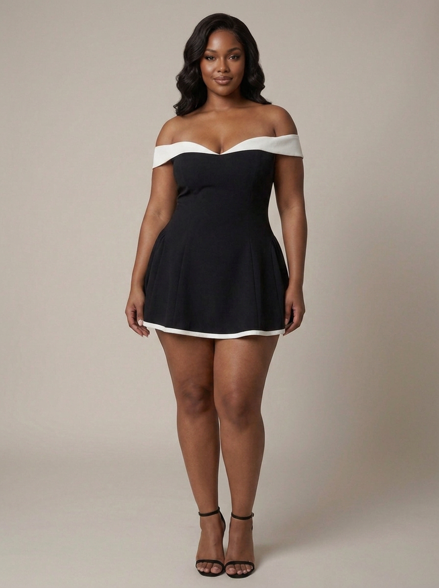 Romantic Mini Dress - Plus size model