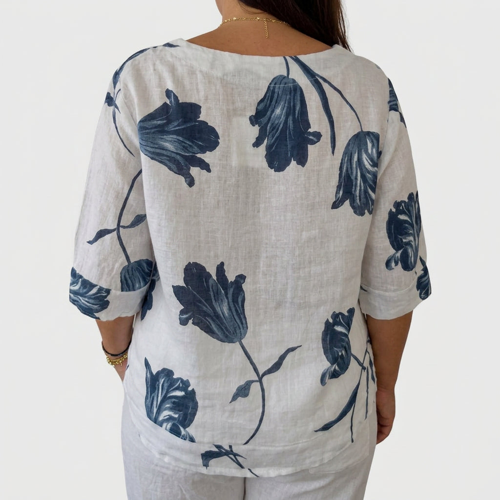 Isabel | Elegant Floral Print Blouse - Plus size model
