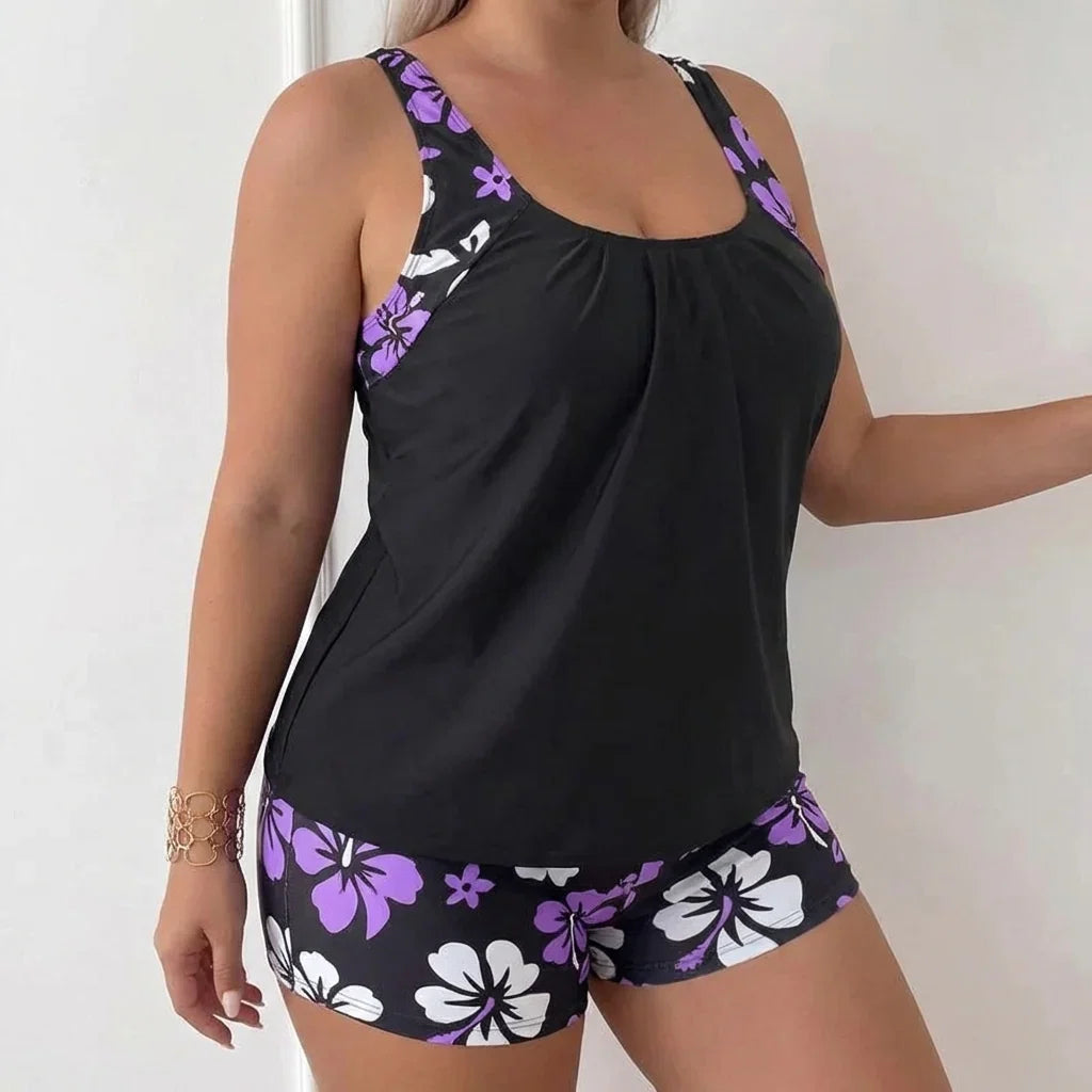 Ravina | Your stylish 2-piece swim set for summer & beach - Plus size model