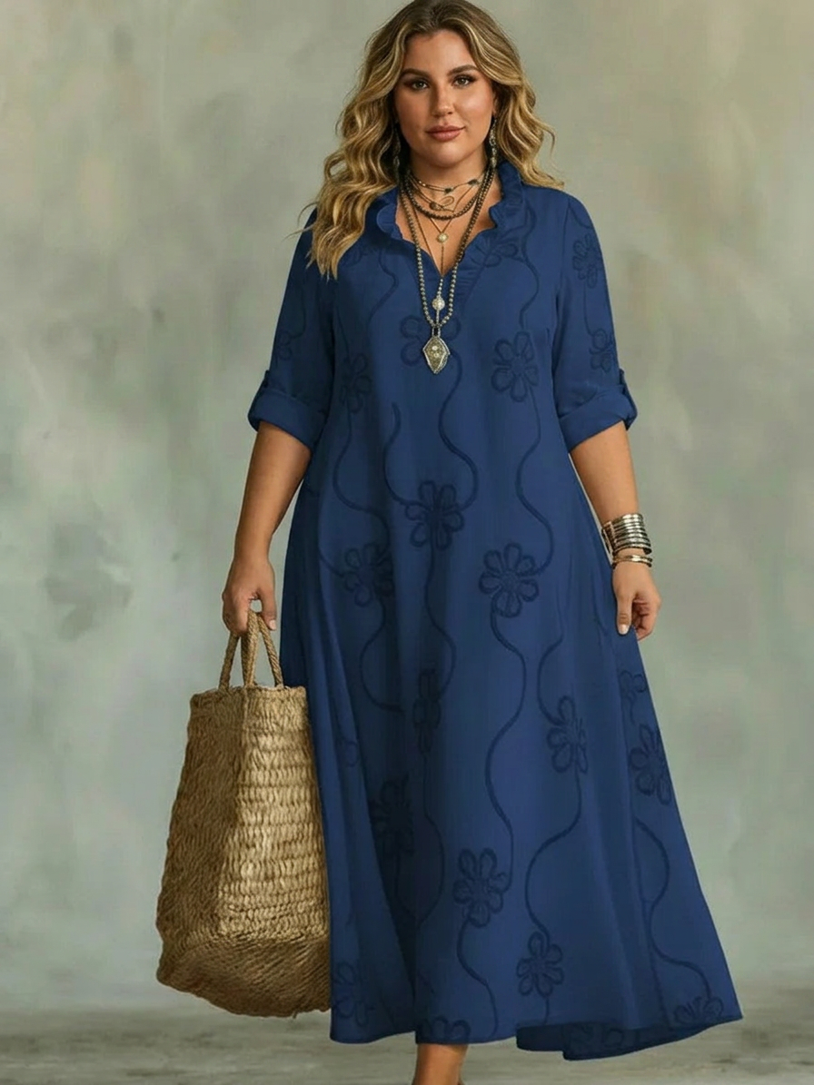 Sienna | Belly-Camouflaging Floral Summer Dress - Plus size model