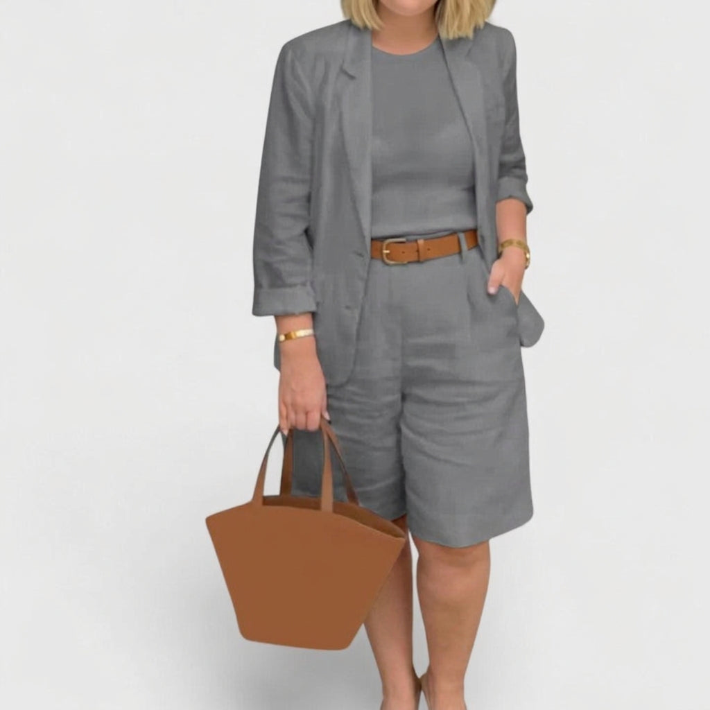 Railey | Elegant Suit 2-Piece Set - Plus size model