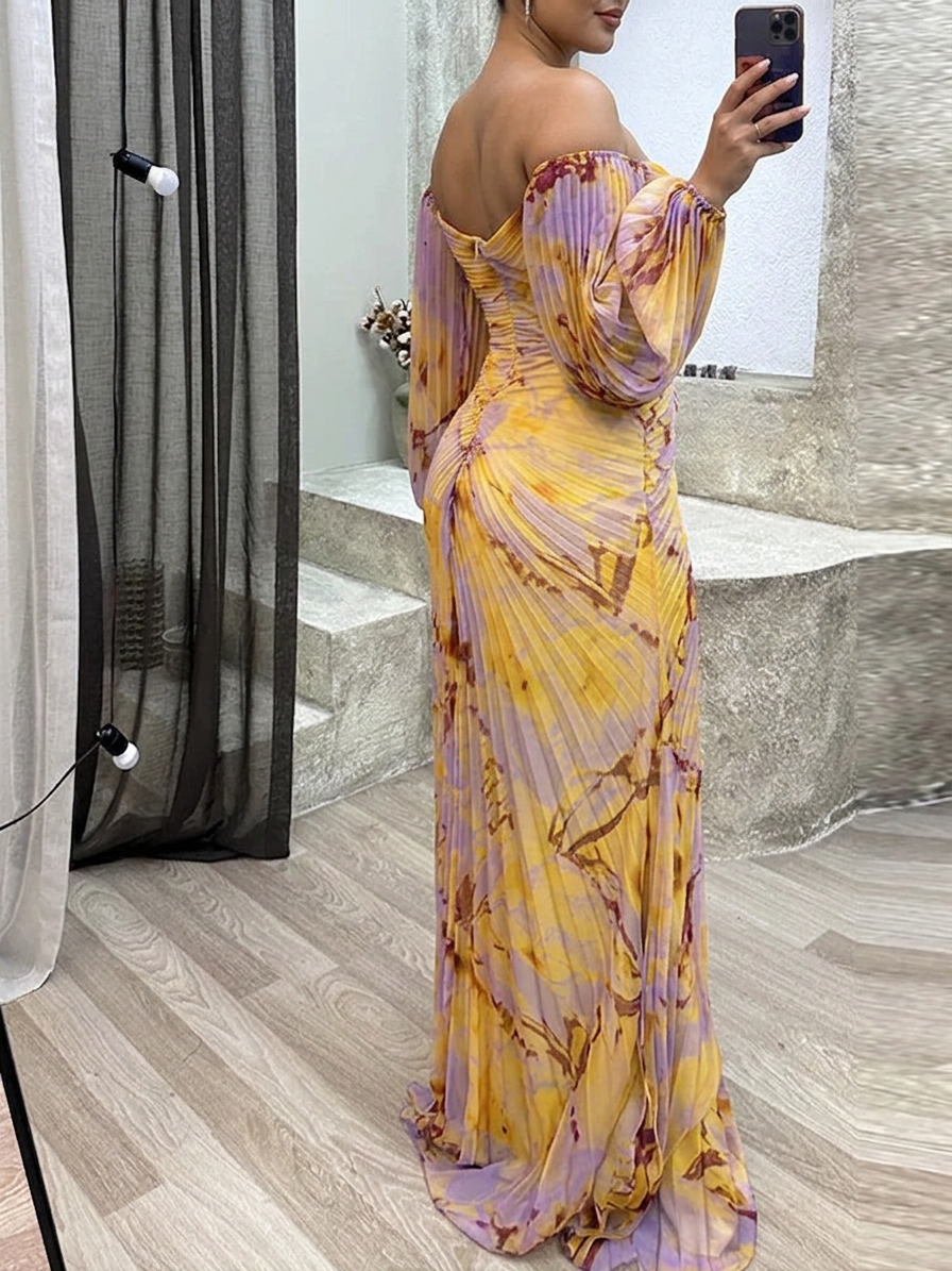 Gisselle - V Neck Maxi Dress - Plus size model