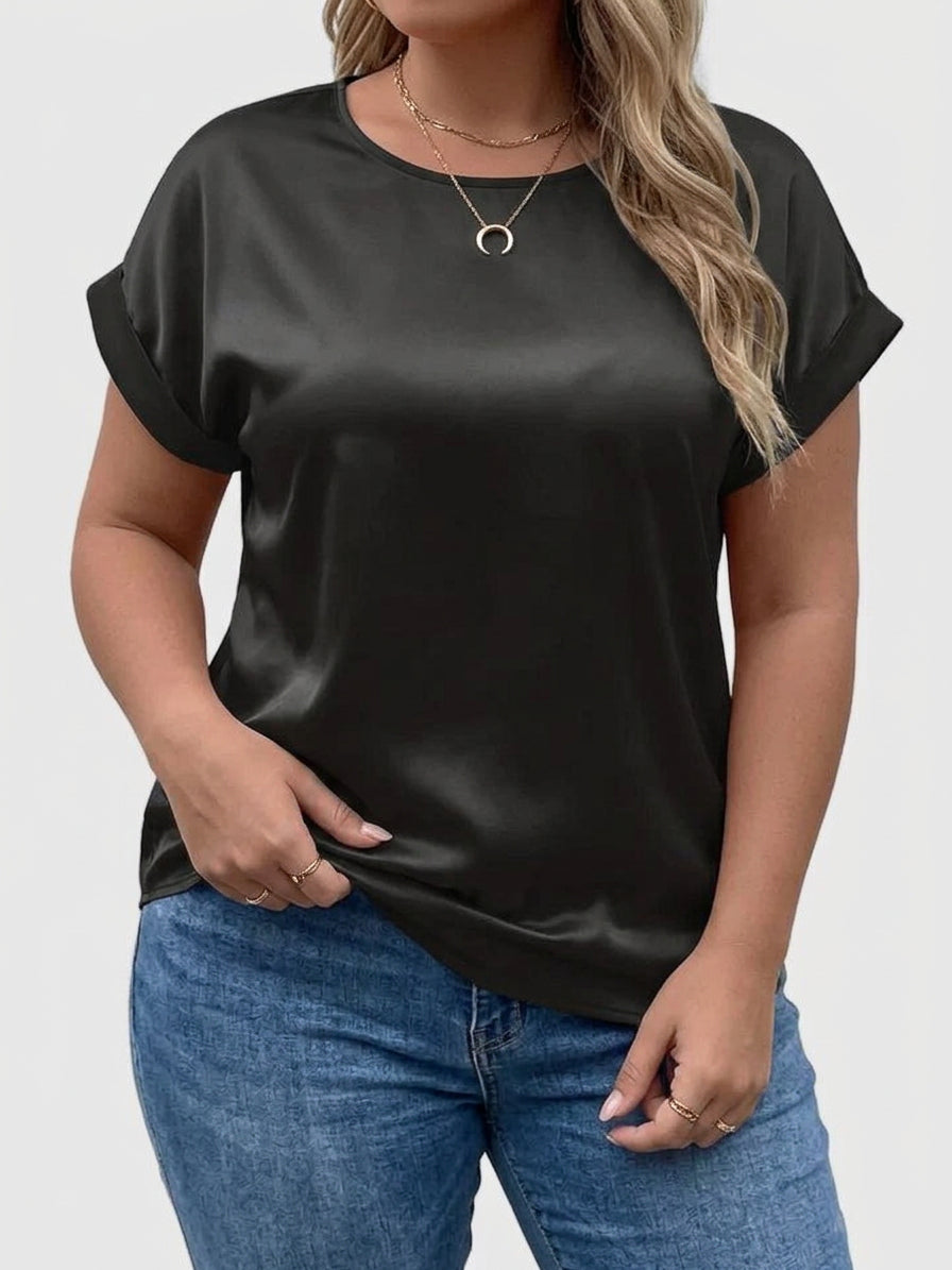 Lioraine | Elegant Blouse - Plus size model