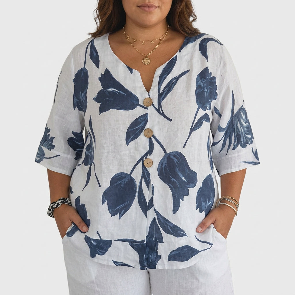 Isabel | Elegant Floral Print Blouse - Plus size model
