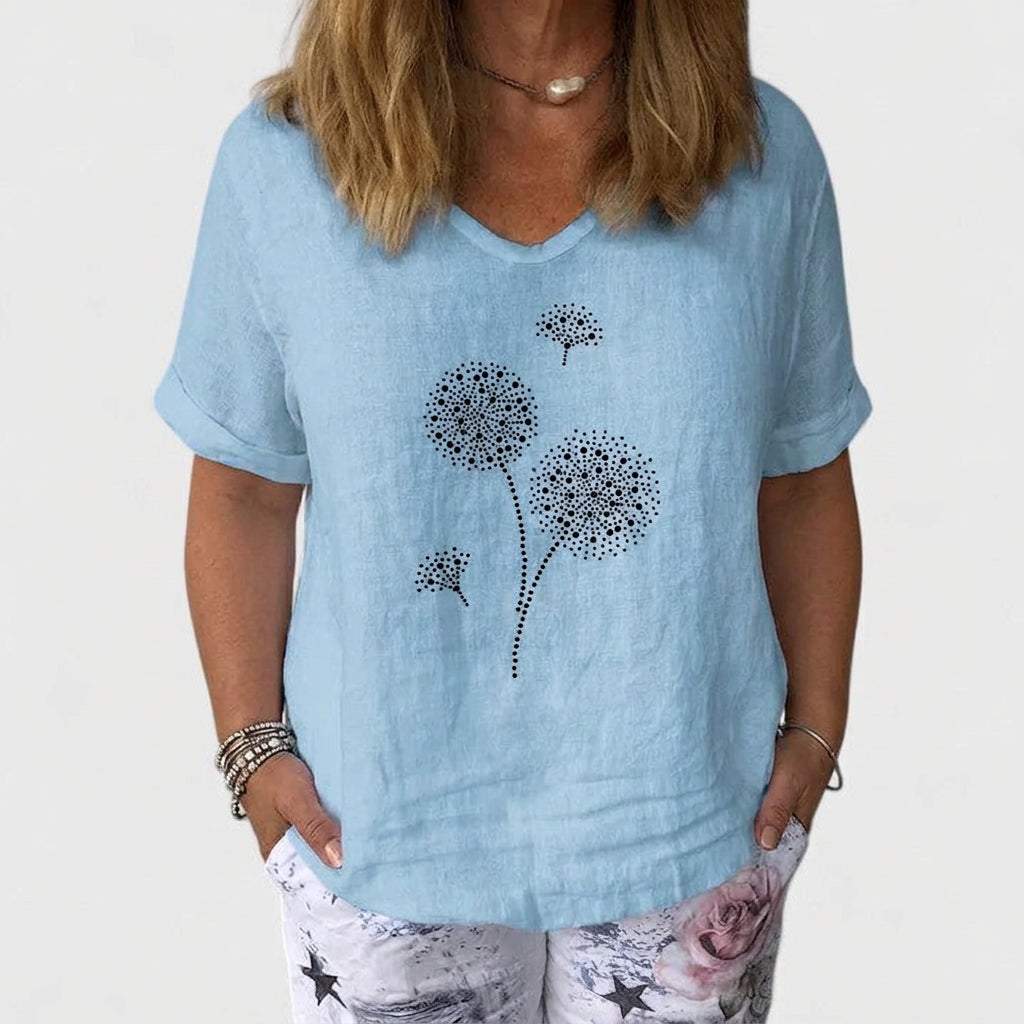 Esmara | Elegant Summer Blouse - Plus size model