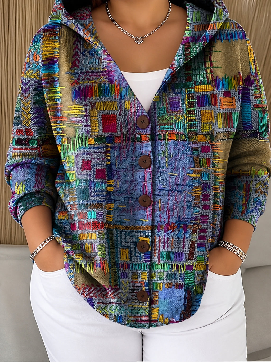 Patchouli | Artistic Cardigan - Plus size model