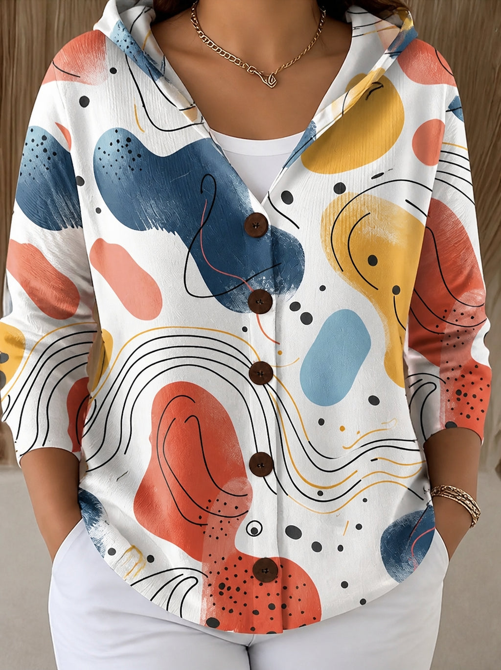 Patchouli | Artistic Cardigan - Plus size model