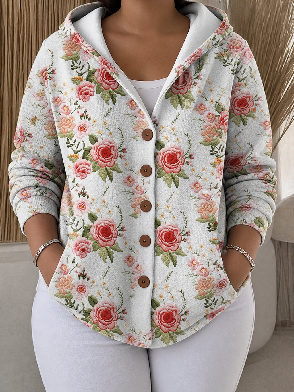 Patchouli | Artistic Cardigan - Plus size model