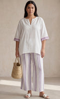 Allegra — T-Shirt Comfortable & Trousers Bamboo Striped - Plus size model