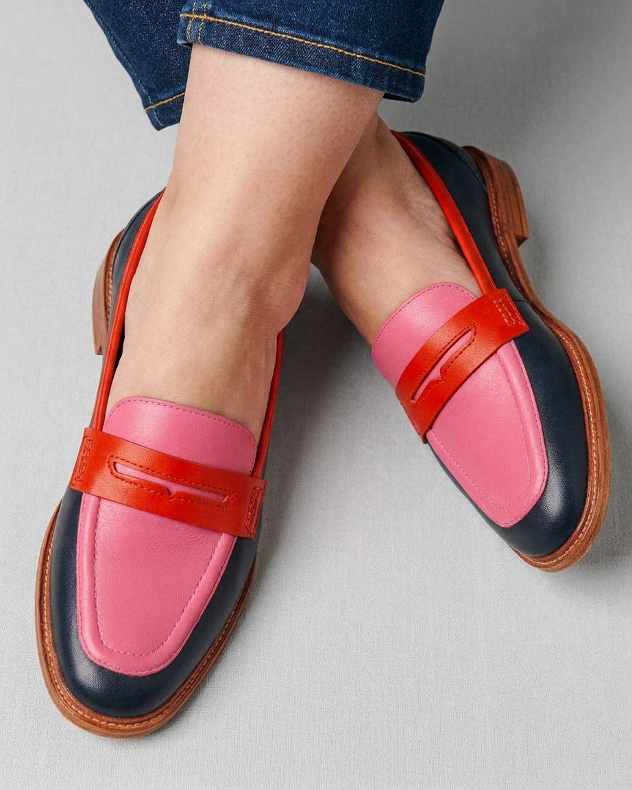 Alisette | Elegant Loafers - Plus size model